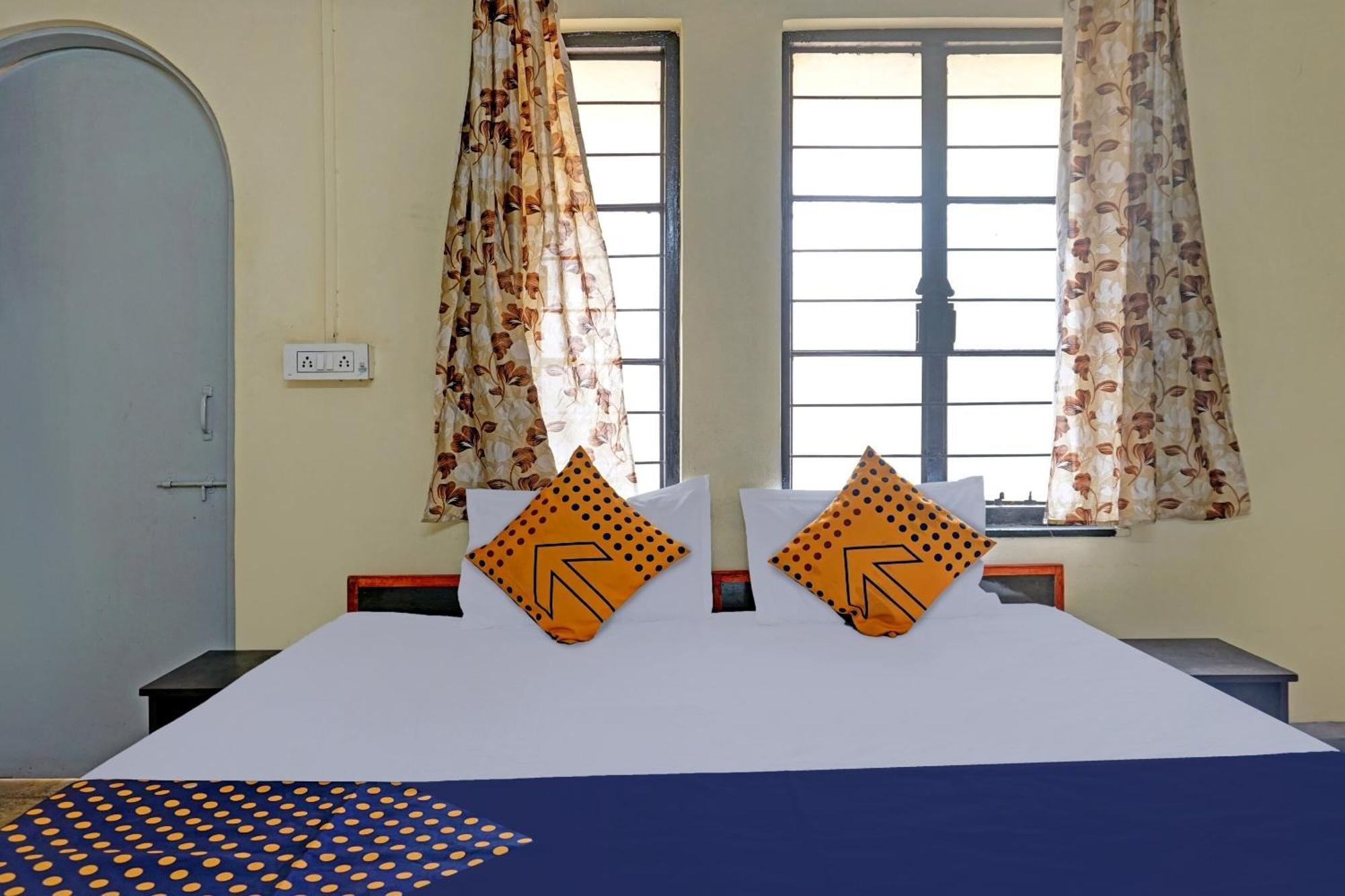 Spot On Hotel Prakash Residency, Near Hanuman Gym Ajmera Colony, Pimpri ภายนอก รูปภาพ