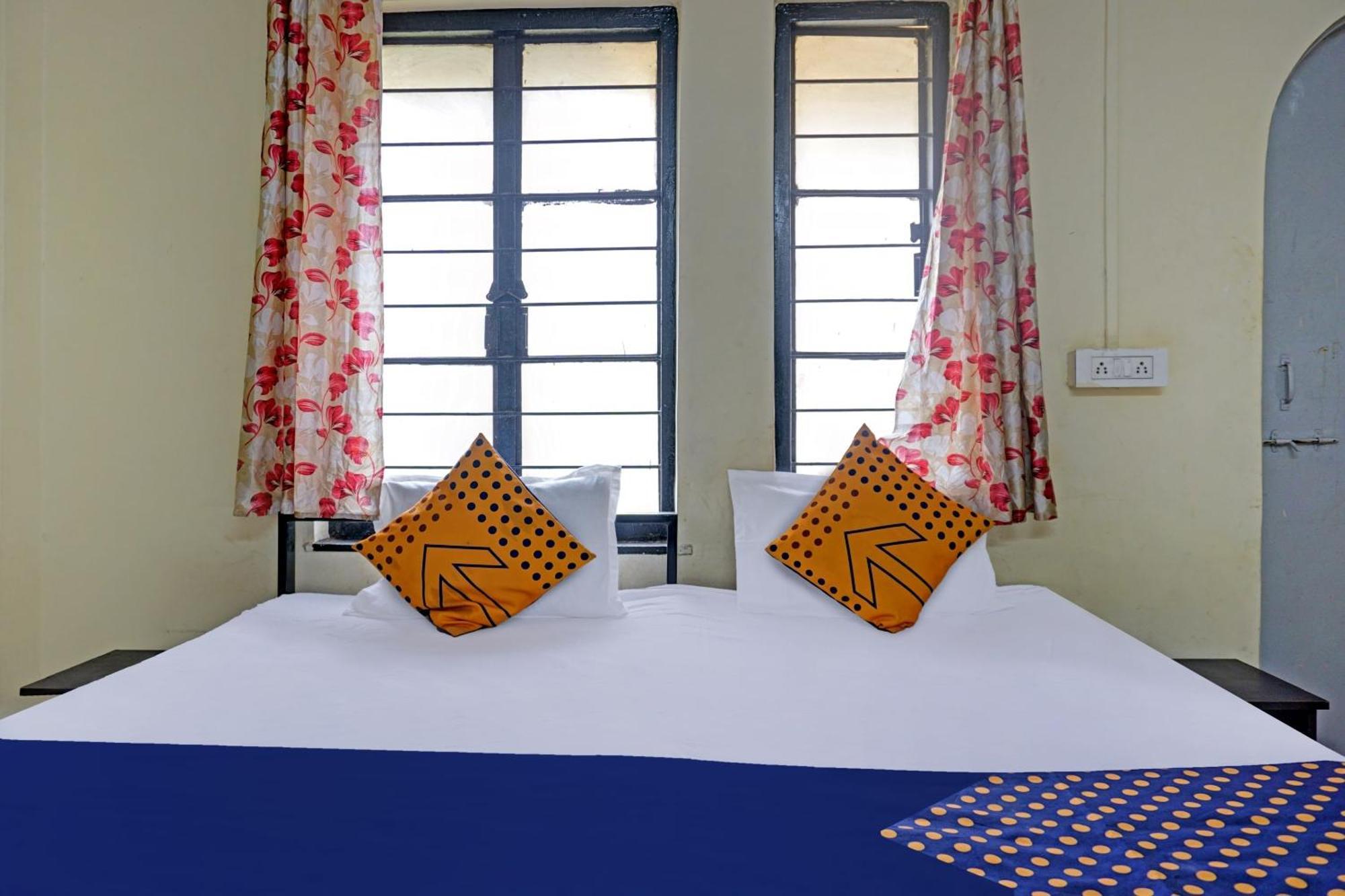 Spot On Hotel Prakash Residency, Near Hanuman Gym Ajmera Colony, Pimpri ภายนอก รูปภาพ