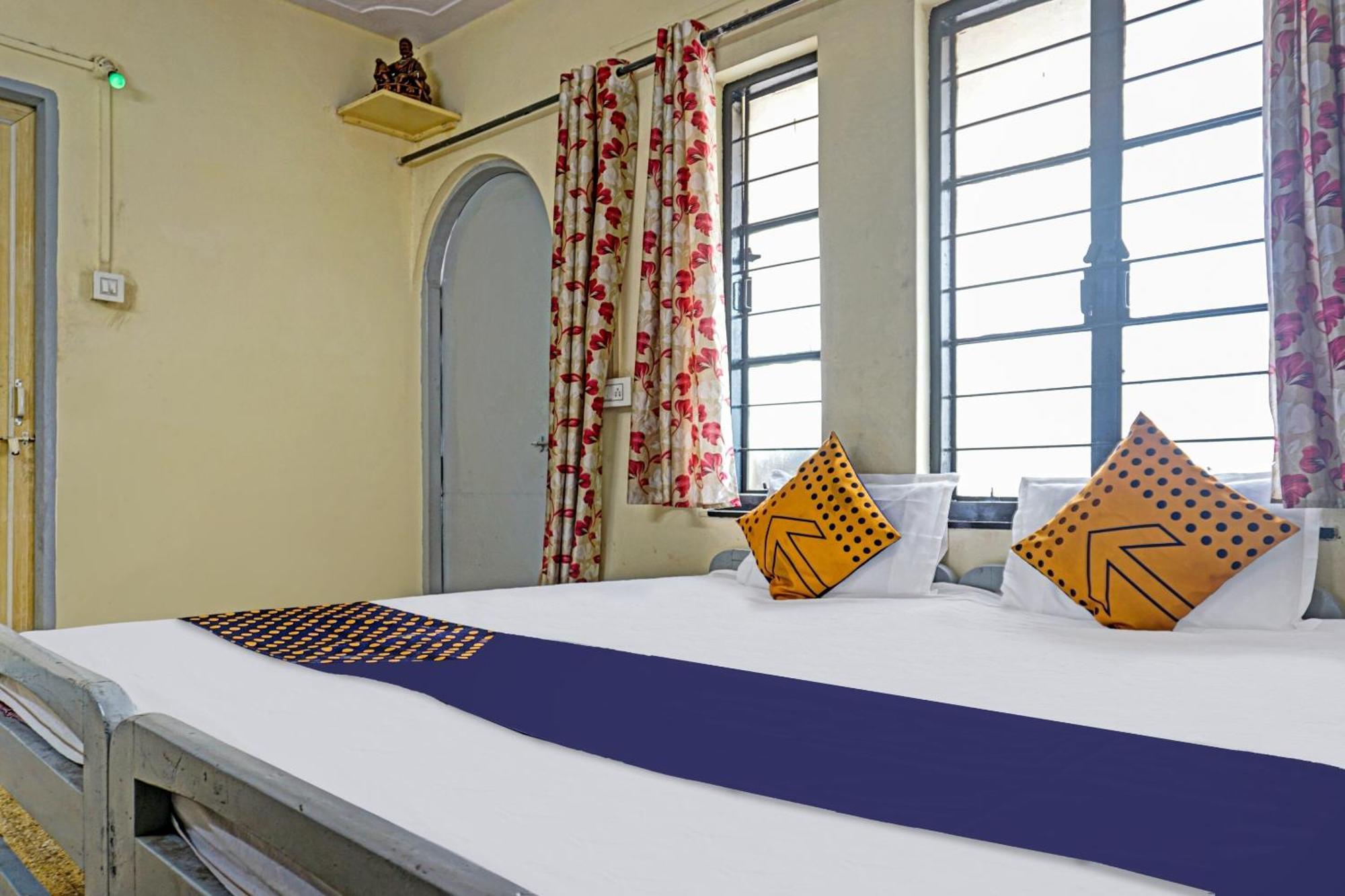 Spot On Hotel Prakash Residency, Near Hanuman Gym Ajmera Colony, Pimpri ภายนอก รูปภาพ