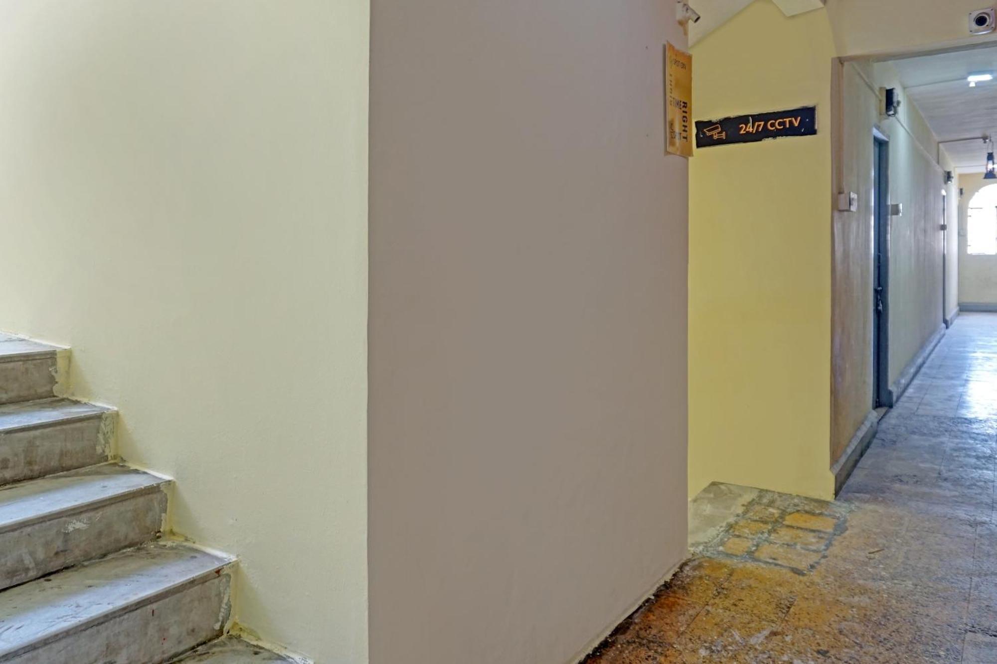 Spot On Hotel Prakash Residency, Near Hanuman Gym Ajmera Colony, Pimpri ภายนอก รูปภาพ
