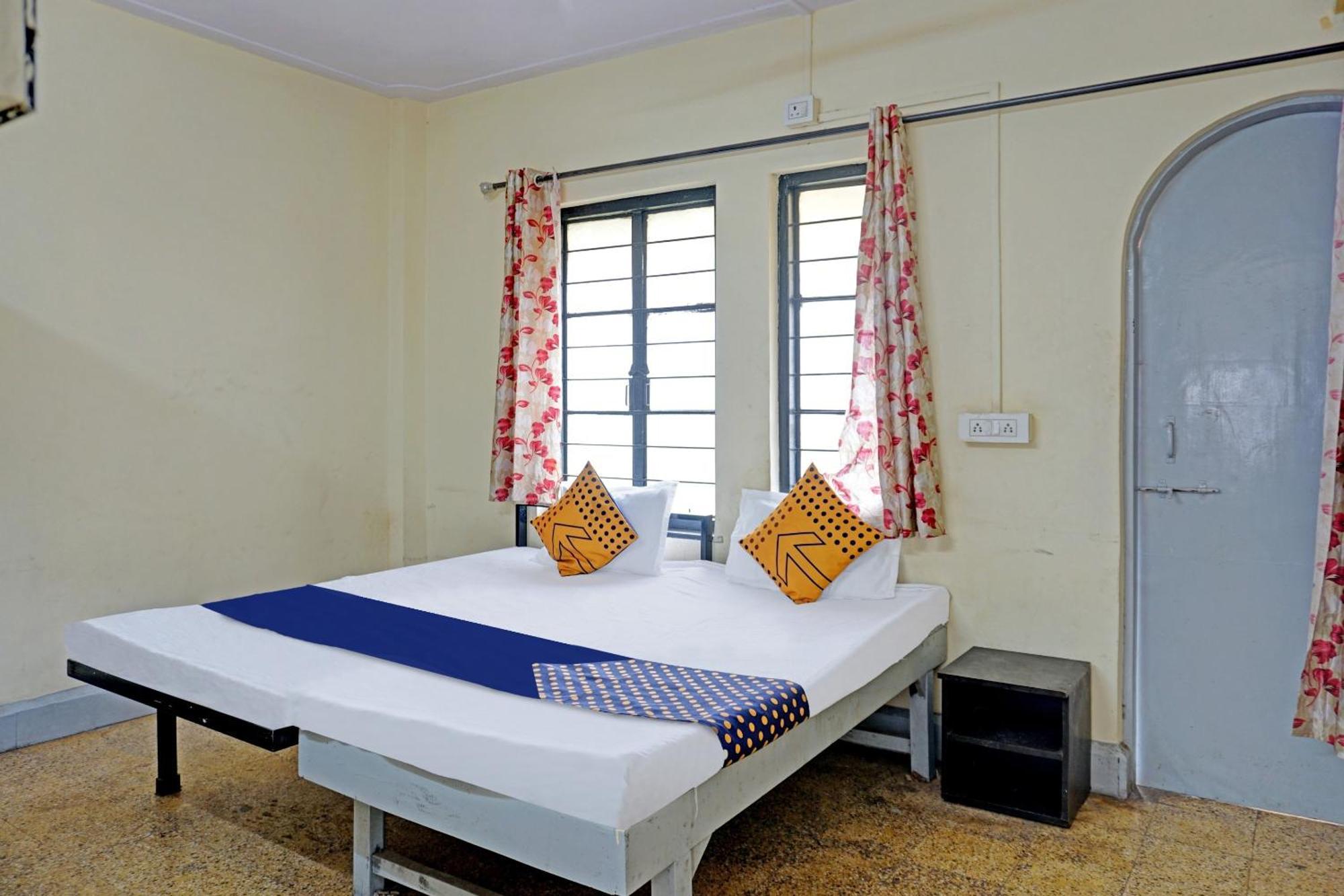Spot On Hotel Prakash Residency, Near Hanuman Gym Ajmera Colony, Pimpri ภายนอก รูปภาพ