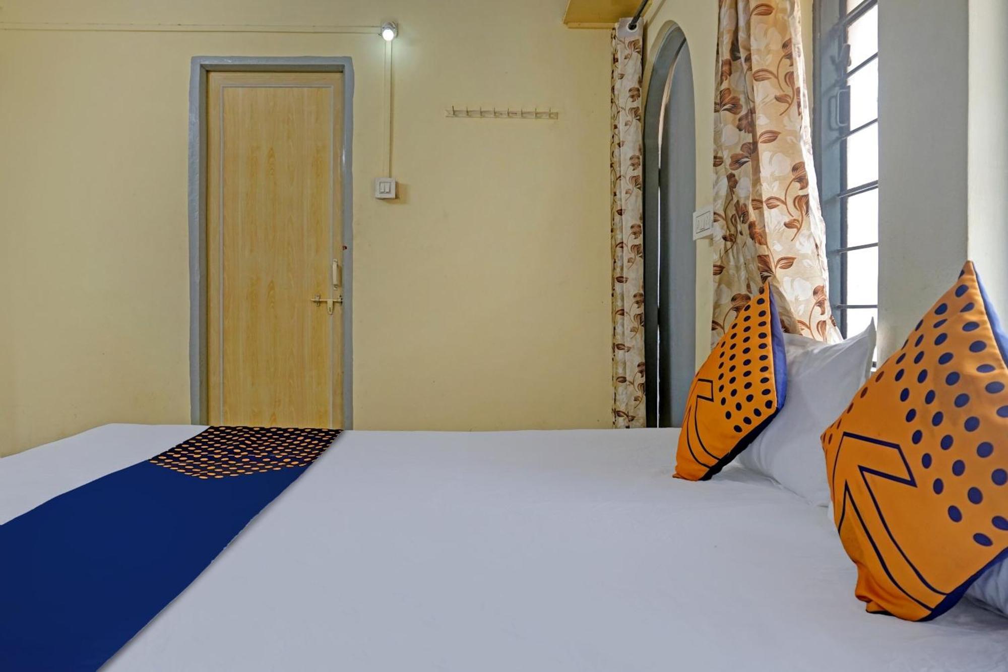 Spot On Hotel Prakash Residency, Near Hanuman Gym Ajmera Colony, Pimpri ภายนอก รูปภาพ